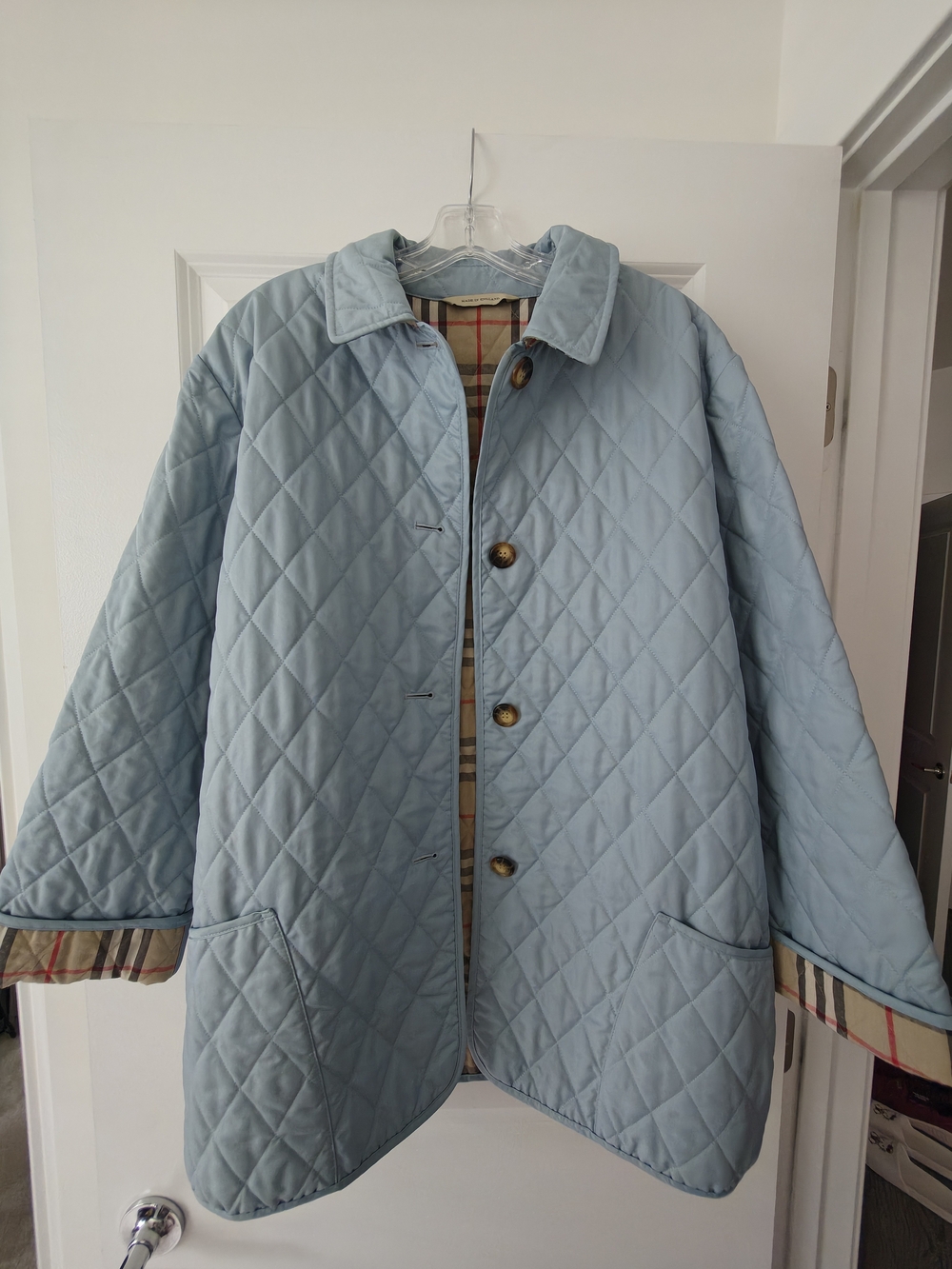 Burberry Light Blue Quilted Shirt Jacket with Classic Check Lining - Picture 2 of 6
